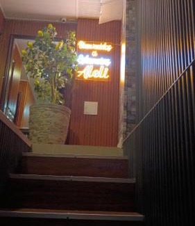 Cali Apartment | ALELI Swift norte tres personas cerca terminal/entr salida aeropto., centro eventos valle del pcfco