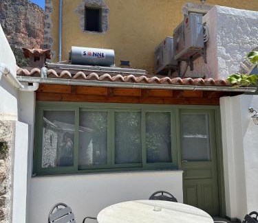 Leonidio Apartment | Alexander House 1