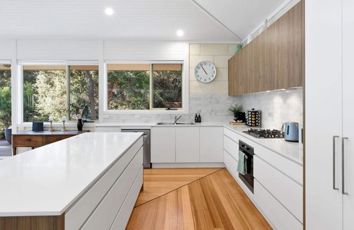 Point Lonsdale House | Alexander in Old Lonnie