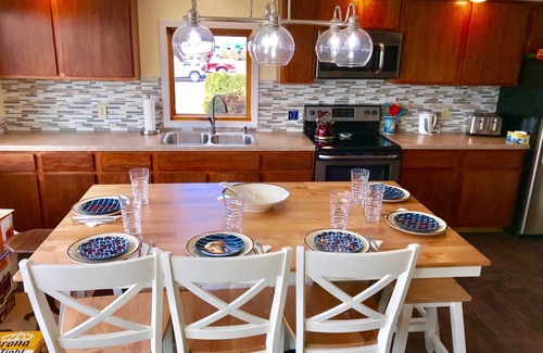 Alexandria Bay Cottage | Alexandria Bay, Schooner’s on the Bay, perfect Walk to everything, on the water