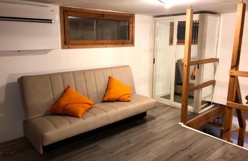 Alghero House | ALGHERO MONOLOCALE SOPPALCATO CON TUTTI I COMFORT