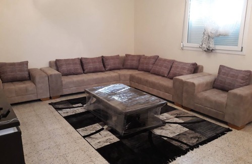 Tipasa Apartment | ALGIERS Tipaza Bouharoun: Charming and apt F3 in a villa level with courtyard in a quiet residential subdivision very close to the beach and the fishing port