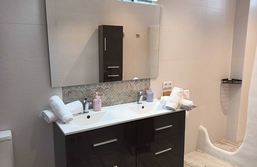 Punta Umbria Ski Chalet | Alhamar House with private pool