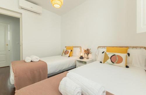 Santa Catalina Apartment | Alhondiga Central Suite By Valcambre