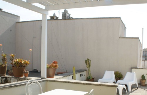Lecce Historic Center Apartment | Alice's suite with terrace.