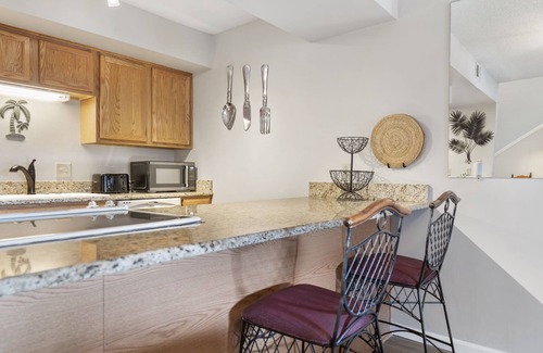 Table Rock Condo | All Fore the Best | Onsite amenities