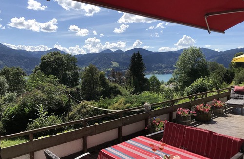 Tegernsee House | All of your own: Tegernsee country house on 2800m2 land with mountain/lake view