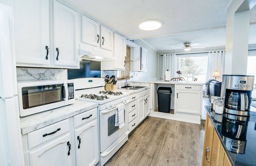 Kalkaska Cottage | All Season Cottage on Manistee Lake