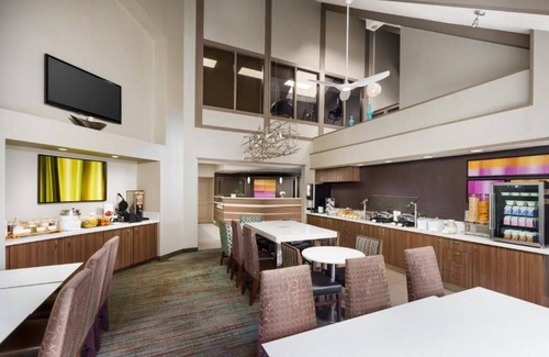 Fremont House | All-Suite Hotel with Kitchens in Fremont/Silicon Valley