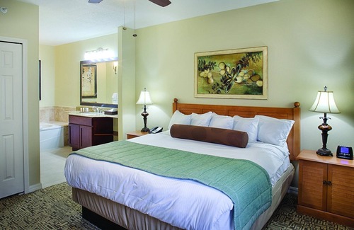 Kissimmee Resort | All Suite Resort near Old Town Amusement Park and Disney World