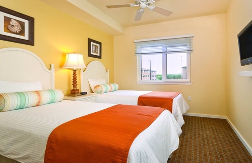 Long Beach Resort | All the comforts of home!
