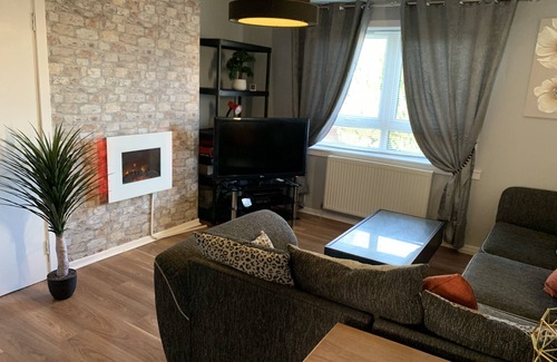 Glenisla Apartment | All You’ll Need For a Cosy Stay