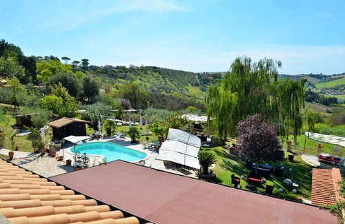 Monterotondo Bed & Breakfast | Alla Quercia