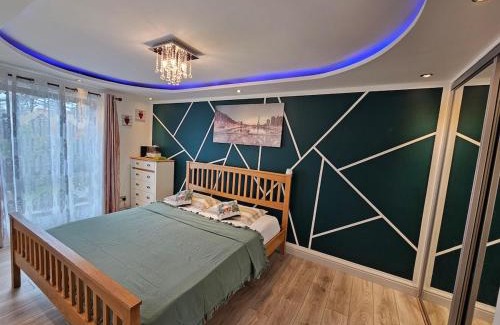 Perth House | Allan & Ella House