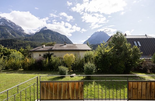 Engadin Scoul Apartment | Allegra and welcome to the Trü-Sura No. 3 vacation apartment