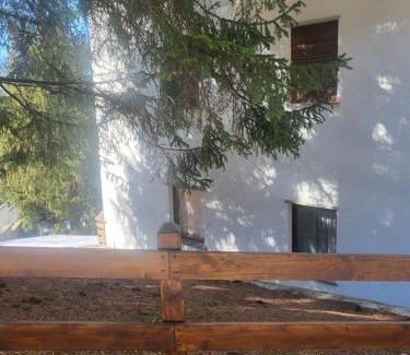 Sauze d'Oulx Apartment | Alloggio "Pineta" sulle piste di clotex