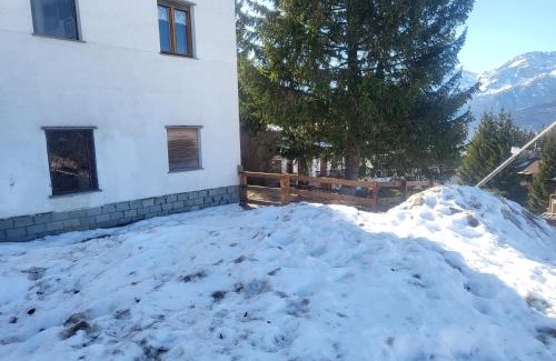 Sauze d'Oulx Apartment | Alloggio "Pineta" sulle piste di clotex