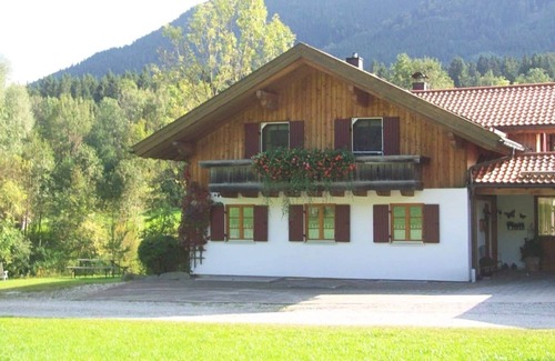 Bad Kohlgrub Apartment | Alluring Apartment in Bad-Kohlgrub with Private Garden