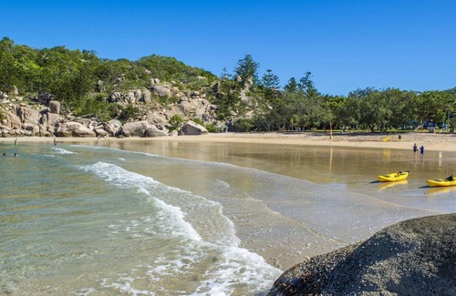 Arcadia Apartment | Alma Bay Holiday Unit 2