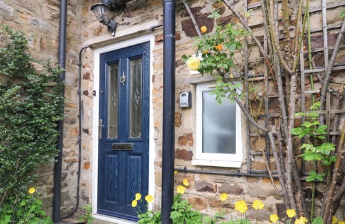 Reeth Cottage | ALMA HOUSE, pet friendly, character holiday cottage in Reeth