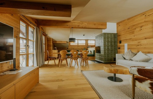 Lech am Arlberg Apartment | Almrausch BoutiqueChalet App. TOP 6 - Apartment TOP 6