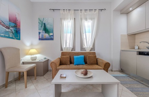 Platanes House | Aloe,pool,near beach & amenities no car needed