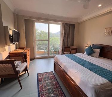 Tapovan Apartment | Aloha Retreats By StayVeda