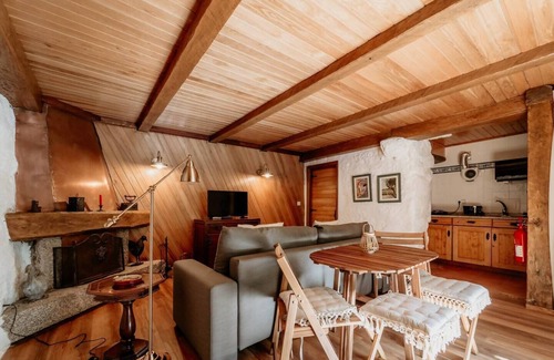 Canicada House | Alojamento T1 Gerês-Junto ao Rio