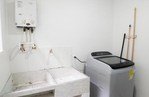 Estadio House | Alojamiento Acogedor con excelente ubicacion D