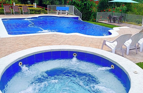 Armenia Ski Chalet | ALOJAMIENTO CAMPESTRE EN EL QUINDIO