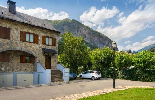 Escarrilla House | Alojamiento Escarrilla Pirineos