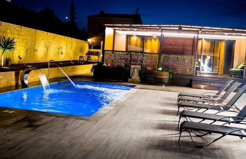 Villajoyosa Villa | Alonis Suites Satori - Family Villa with Jacuzzi, Pool and BBQ