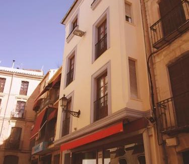 Ubeda Apartment | Aloreña con balcones al Real