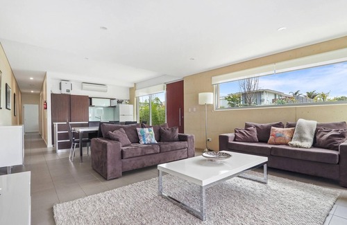 Augusta Apartment | Alouarn Apartment 2 - 1 – sleeps up to 2 Experience Augusta - Alouarn Apartment 2 - 1 sleeps up to 2 Experience Augusta