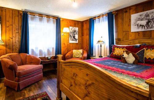 Evergreen Cabin | Alpen Way Chalet Mountain Lodge