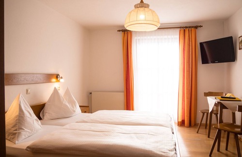 Karchau House | Alpengasthof Moser