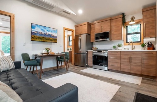 Victor House | Alpenhaus - Yellowstone, GTNP, Targhee, Jackson