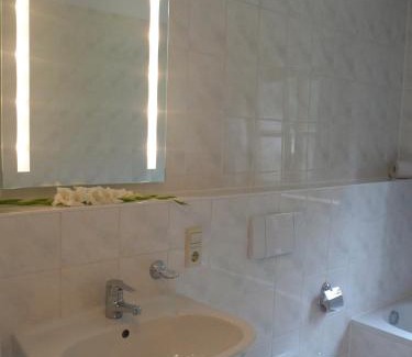 Ettenhausen Apartment | Alpenresidenz Chiemgau