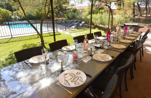 Plan-d'Orgon Villa | Alpilles Luberon Air-conditioned Spa Heated swimming pool Petanque Table soccer