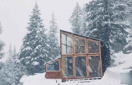Banjar Ski Chalet | Alpine Retreat