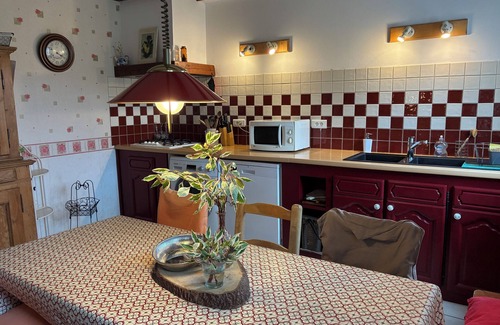 Fouchy Cottage | Alsace Cottage leaning against the hill overlooking the valley 15min from Haut-Kœnigsboug