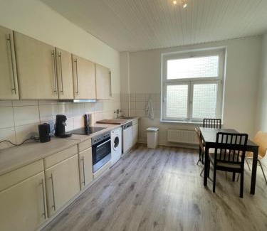 Gemarkung Vohwinkel Apartment | Altbauwohnung mit 2 Balkonen