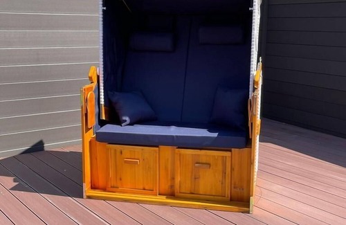 Borkum Apartment | Altstadt Borkum central apartment upper floor on the right