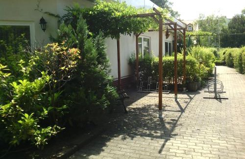 Laubegast House | Alttolkewitzer Ferien- & Privatzimmer Mrosk Dresden