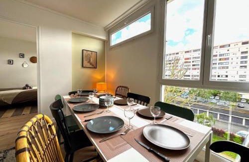 Fresnes Apartment | Altura - 4 chambres, RER B à 900m et Orly en 8 min