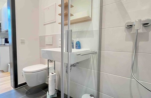 Amberg Apartment | (AM1062) Smart apartment for fitters