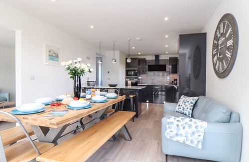 Tintagel House | AMAL ANPRAS, pet friendly, with a garden in Tintagel