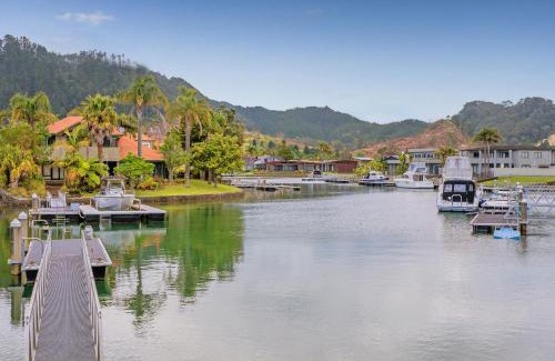 Pauanui House | Amalfi - Pauanui Holiday Home
