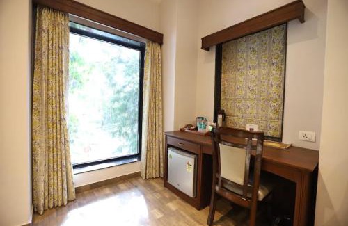 Udaipur Resort | Amantra Shilpi Resort & Spa Udaipur
