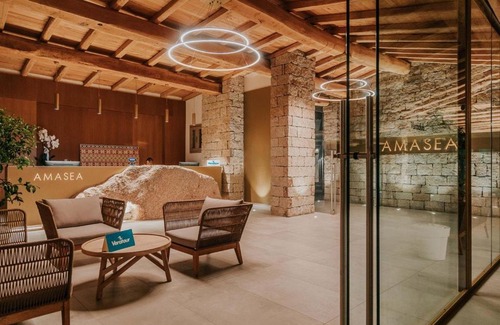 San Teodoro City Centre Hotel | AMASEA Resort